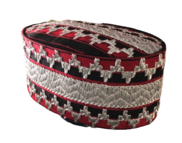 Peci Tapis