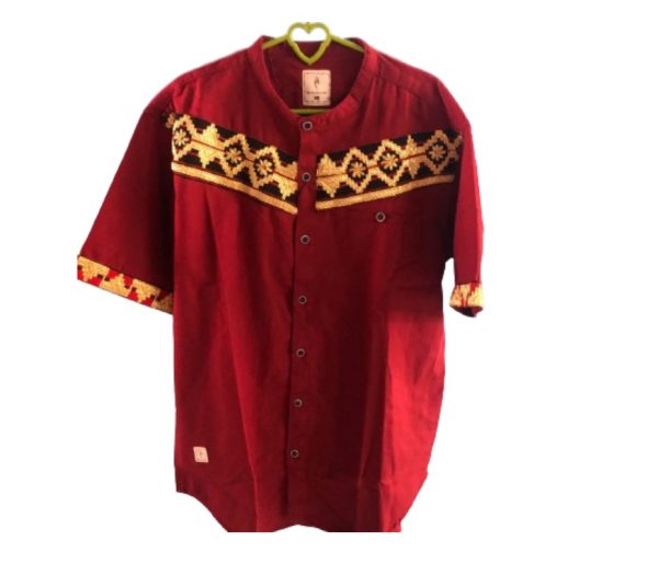 Kemeja Motif Tapis
